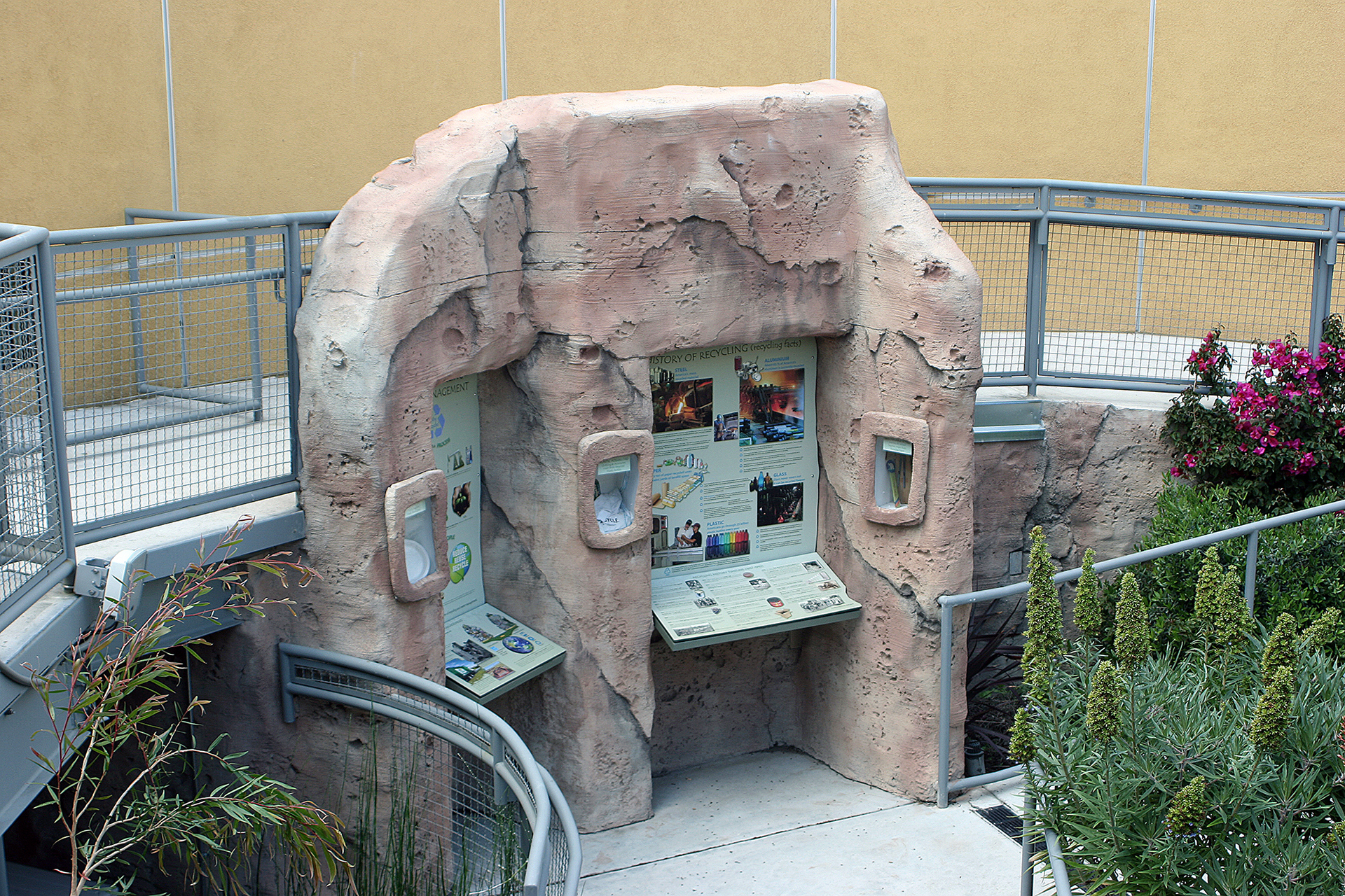 Sculpted rock interpretive kiosk structure